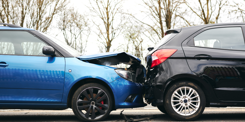 ESL lesson on vehicle safety vocabulary and emergency preparedness.