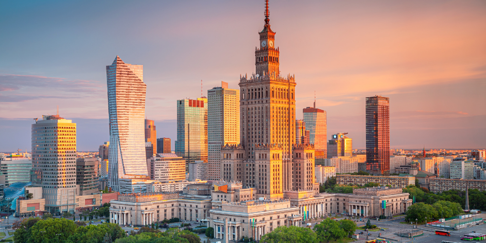 ESL lesson on Poland’s economic transformation, vocabulary, and global competitiveness.