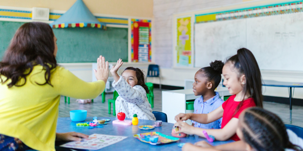 How to Build Confidence in Shy ESL Learners - Create a Supportive Classroom - Perfect Teacher