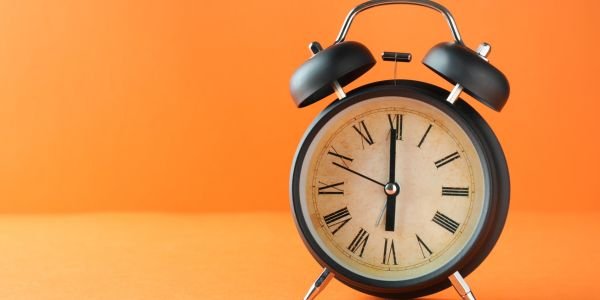 Let’s Talk About Time 2 - AM or PM | ESL Lesson Plan | A1–A2